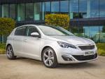 Peugeot 308 2013 года